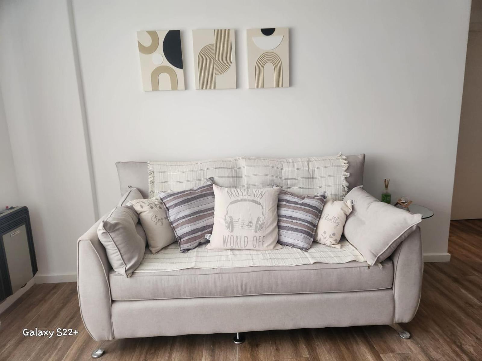 Apartment Moderno Y Acogedor Iii *